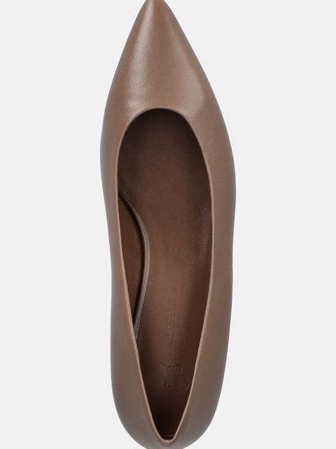 Weekend Max Mara szpilki skórzane Wkabacini kolor brązowy 2615521134600