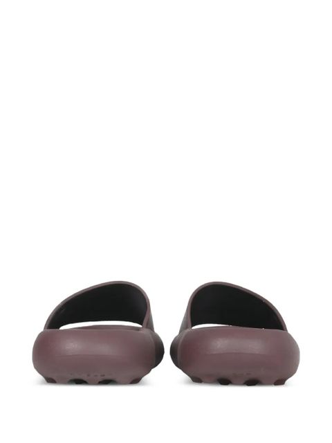 AMBUSH logo-embossed flat sandals - Brown - zdjęcie produktu nr 2