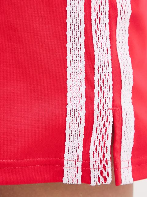 adidas sukienka kolor czerwony mini prosta JZ8131