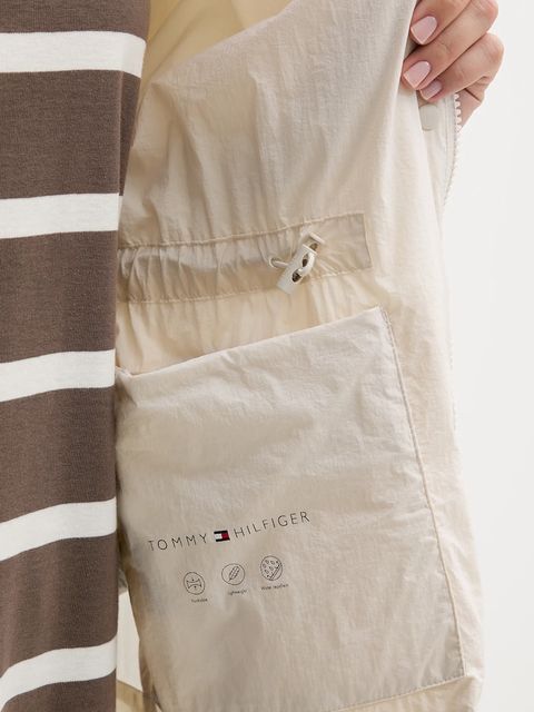 Tommy Hilfiger kurtka kolor beżowy przejściowa WW0WW46444