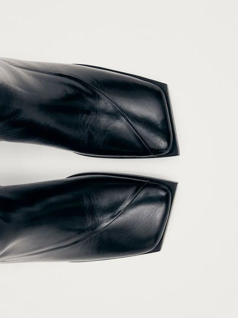 Alohas botki skórzane Chantal damskie kolor czarny na słupku S100988-01