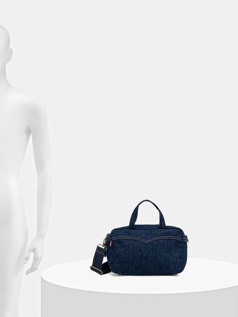 Levi's torebka jeansowa kolor niebieski 004CE
