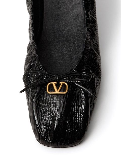 Valentino Garavani VLogo Signature patent ballet flats - Black