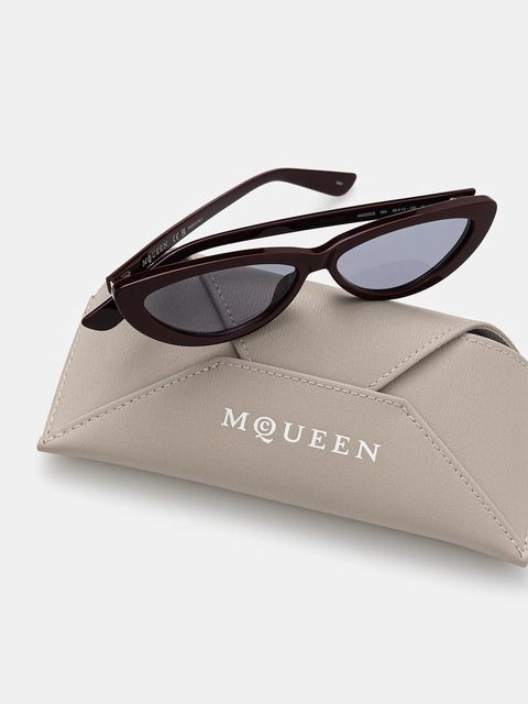 Alexander McQueen okulary przeciwsłoneczne damskie kolor bordowy AM0535S - zdjęcie produktu nr 2