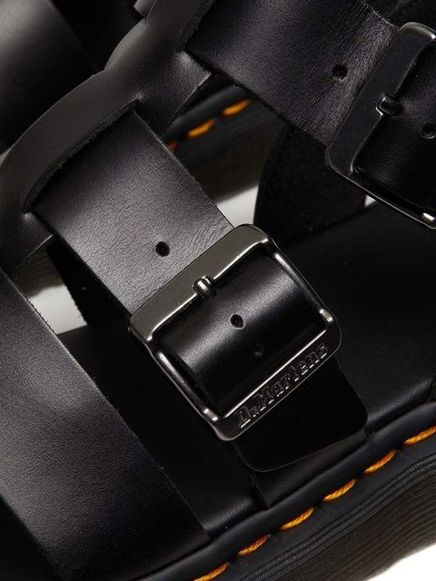 Dr. Martens sandały skórzane Garin kolor czarny DM30766001