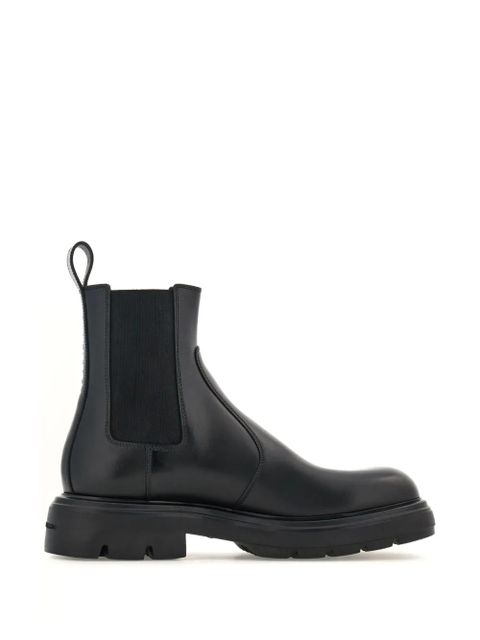 Ferragamo logo-debossed leather boots - Black