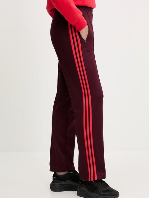 adidas Originals spodnie dresowe GRFX Trackpants damskie kolor bordowy wzorzyste JW6058 - zdjęcie produktu nr 1