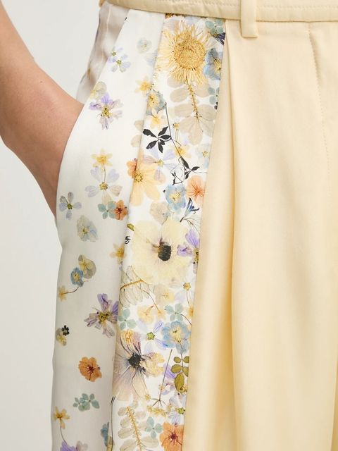 MUNTHE szorty jedwabne FABIANE kolor beżowy wzorzyste high waist 251140125118