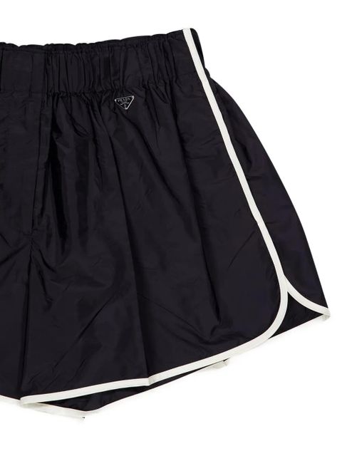 Prada triangle-logo shorts - Black
