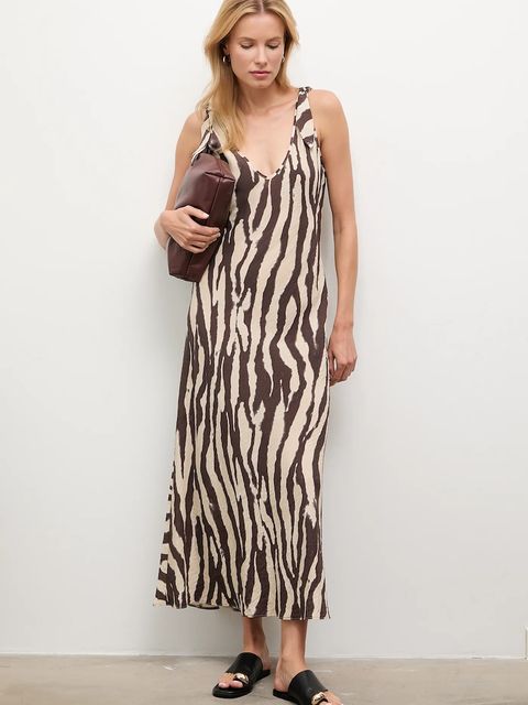 Answear.LAB sukienka kolor brązowy maxi prosta