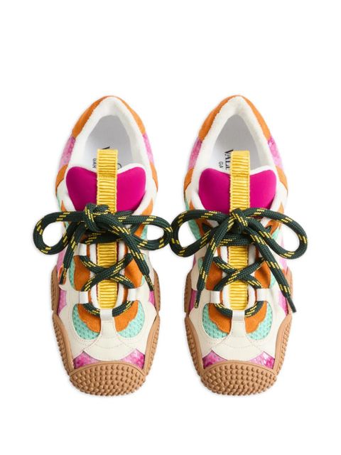 Valentino Garavani Amphibia sneakers in rubberized calfskin and split leather - Pink