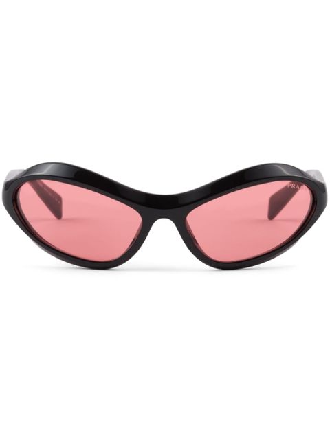 Prada Eyewear Swing cat-eye frame sunglasses - Black