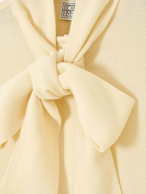 TOTEME lavalliere-detail shirt - Neutrals