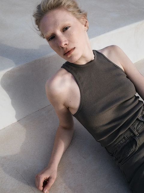 MUUV. top bawełniany PRESSE kolor brązowy PRESSE - zdjęcie produktu nr 1