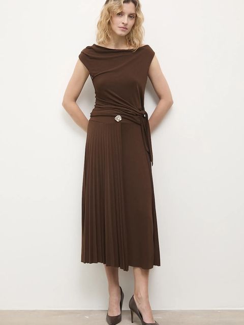 Answear.LAB spódnica kolor brązowy midi rozkloszowana