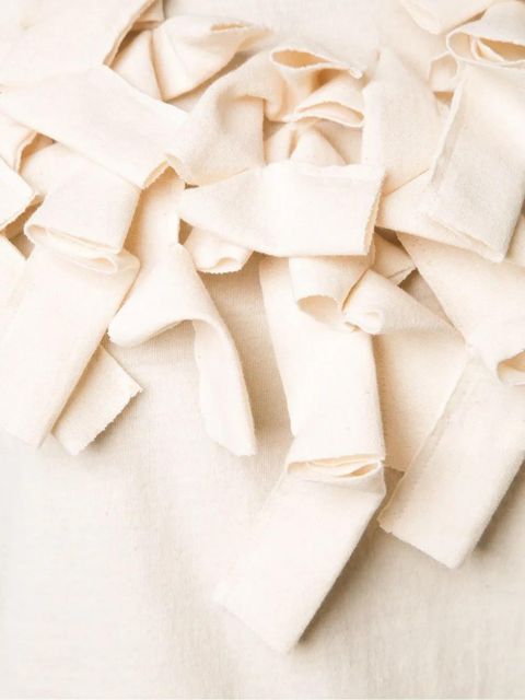 Comme Des Garçons ruffle appliqué T-shirt - Neutrals