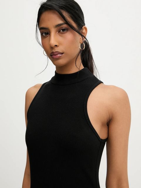 Answear.LAB sukienka kolor biały mini dopasowana