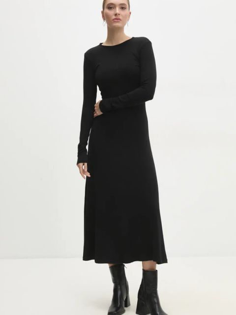 Answear.LAB sukienka kolor czarny maxi rozkloszowana