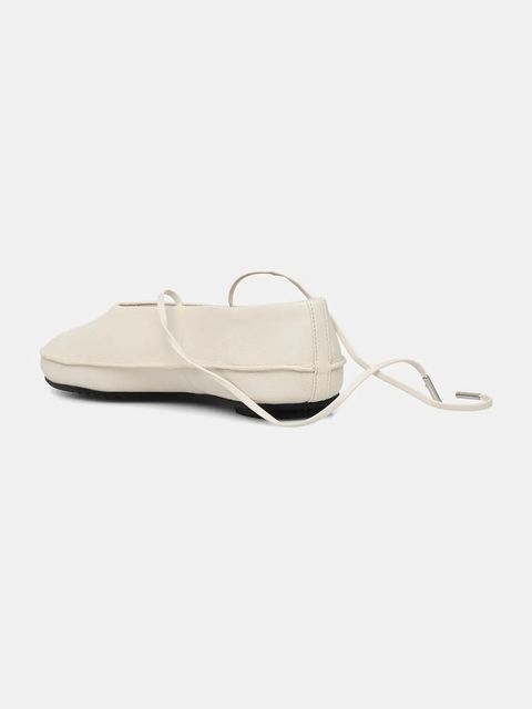 Calvin Klein baleriny skórzane BALLERINA MARY JANE STRAP LTH kolor beżowy HW0HW02656