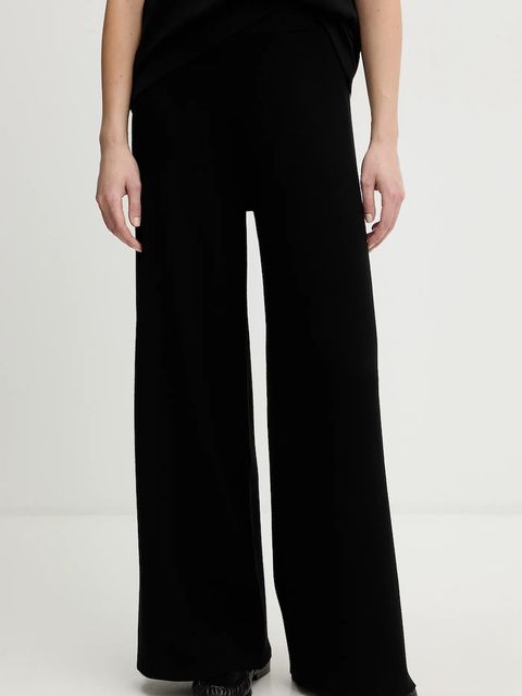 United Colors of Benetton spodnie dresowe damskie kolor czarny z aplikacją 17Q3DF013 - zdjęcie produktu nr 1