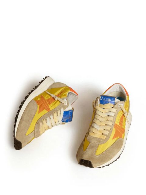 Golden Goose Star Printed Trainers - Yellow