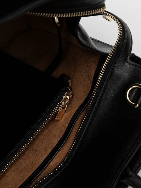 BOSS torebka skórzana kolor czarny 50521062