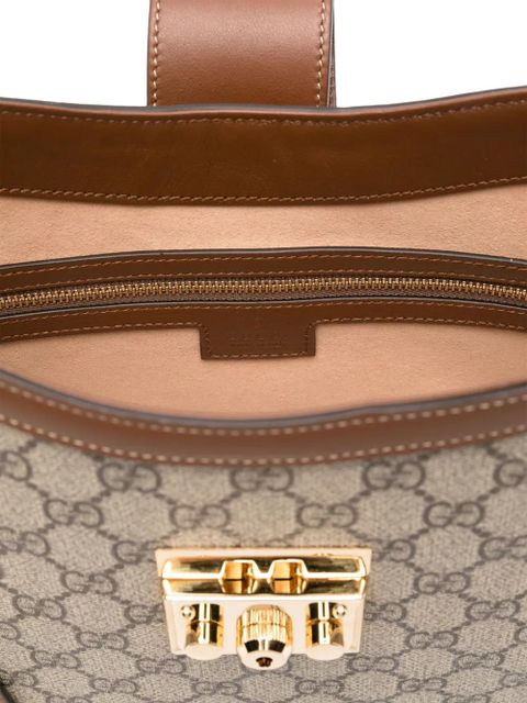 Gucci medium Padlock GG shoulder bag - Neutrals