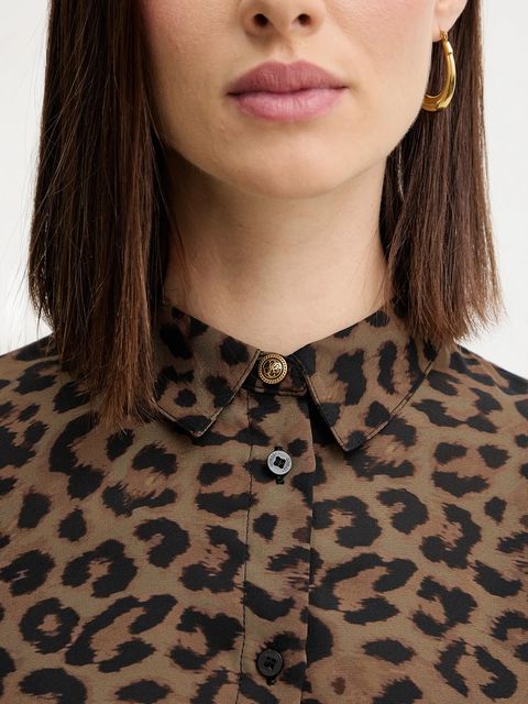 Guess koszula NEW CLOUIS damska kolor brązowy regular z kołnierzykiem klasycznym W5BH73 WGLA2