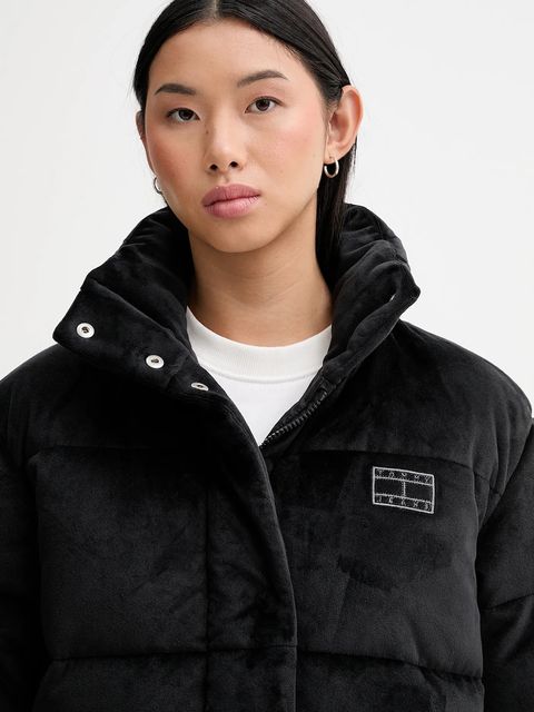 Tommy Jeans kurtka kolor czarny zimowa DW0DW21668