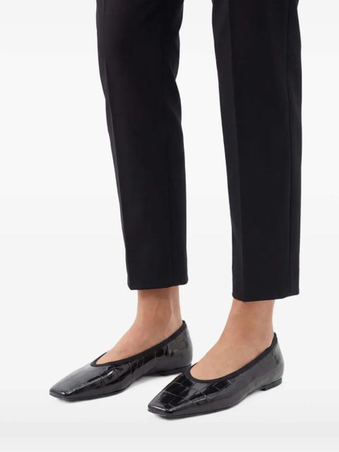TOTEME Minimalist croco-embossed ballerinas - Black