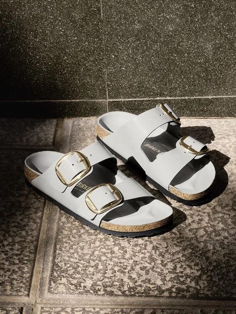 Birkenstock klapki skórzane Arizona Big Buckle damskie kolor szary 1029391