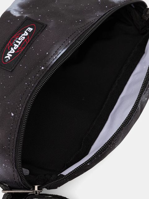 Eastpak nerka SPRINGER kolor czarny EK0000745W91