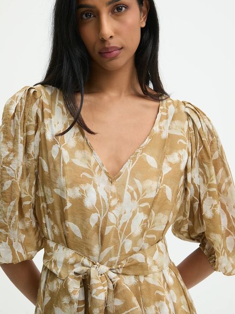 Answear.LAB sukienka z jedwabiem kolor beżowy mini rozkloszowana