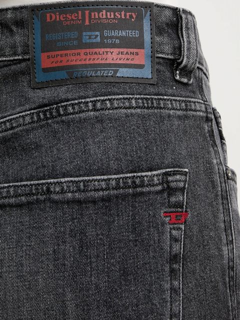 Diesel jeansy 1988 D-ARKL L.32 damskie high waist A07018.09N49