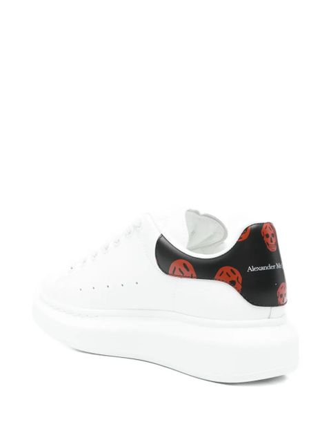Alexander McQueen Oversized low-top skull-details sneakers - White
