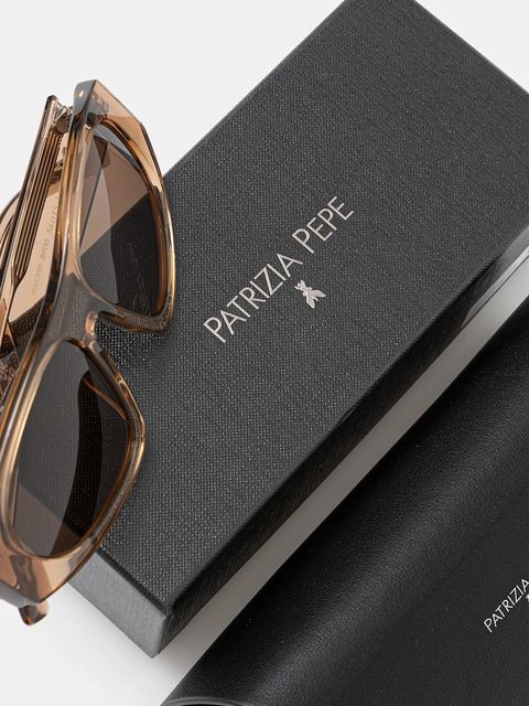 Patrizia Pepe okulary przeciwsłoneczne damskie kolor brązowy 8V0300 V051 - zdjęcie produktu nr 2