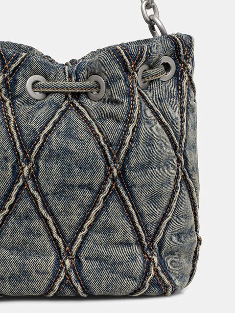 Diesel torebka jeansowa CHARM-D CHARM-D kolor niebieski X10346.P5570