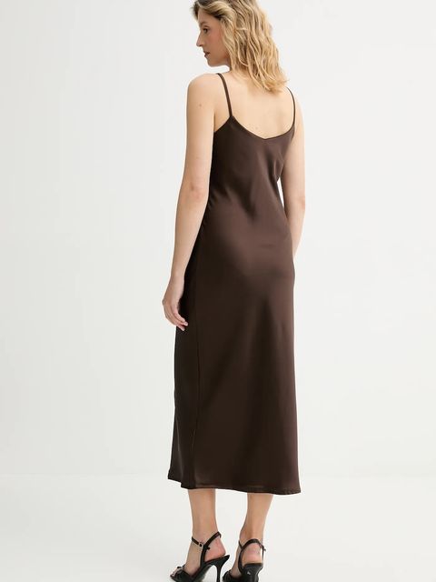 Answear.LAB sukienka kolor brązowy maxi rozkloszowana