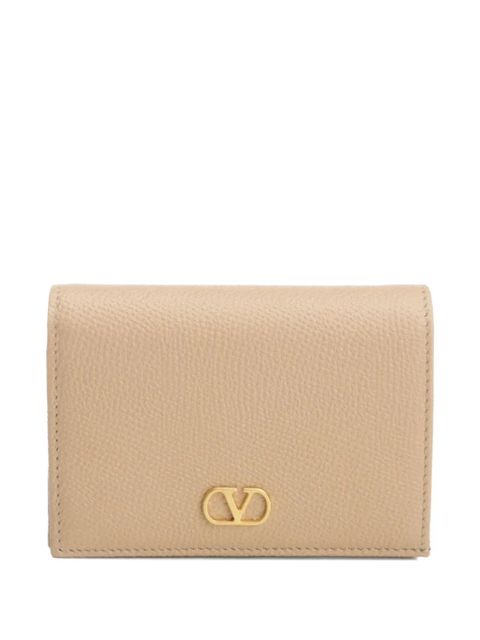 Valentino Garavani Continental VLogo Signature wallet - Neutrals - zdjęcie produktu nr 1