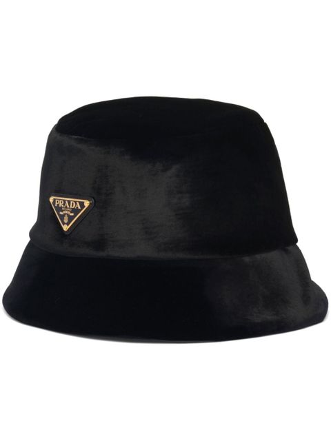 Prada triangle-logo velvet bucket hat - Black - zdjęcie produktu nr 1