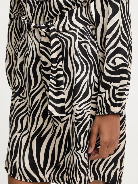 Answear.LAB sukienka kolor czarny mini prosta