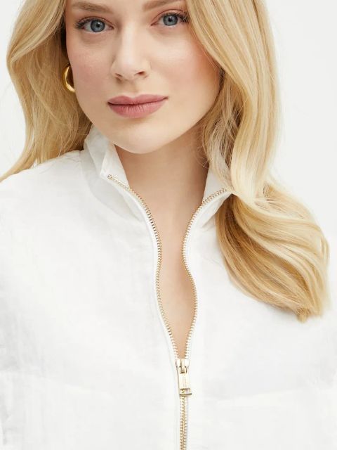 Guess kurtka FLORIE kolor biały przejściowa oversize W5GL18 WH5X2