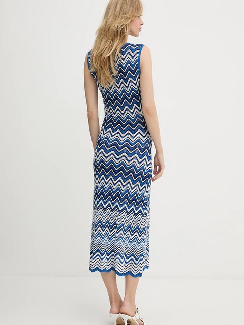 Morgan sukienka kolor niebieski maxi dopasowana RMORTI