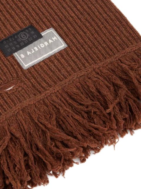 MM6 Maison Margiela logo-patch knitted scarf - Brown - zdjęcie produktu nr 2