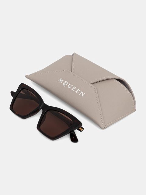 Alexander McQueen okulary przeciwsłoneczne damskie kolor brązowy AM0536S - zdjęcie produktu nr 2