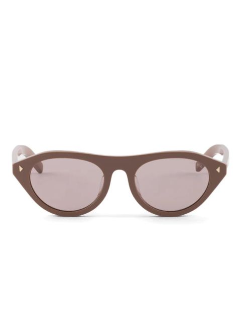 Prada Eyewear triangle-detail cat-eye sunglasses - Brown - zdjęcie produktu nr 1
