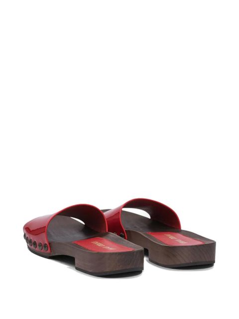Miu Miu patent-leather studded sandals - Red