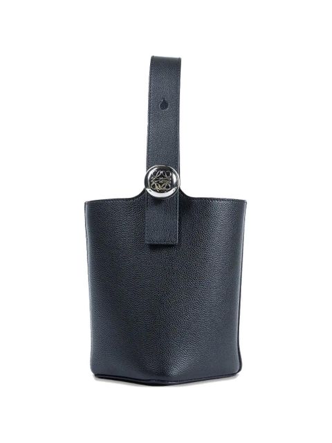 LOEWE Pebble logo-embellishment mini bucket bag - Black - zdjęcie produktu nr 1