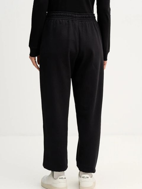 Calvin Klein Jeans spodnie dresowe damskie kolor czarny z nadrukiem LV047E826G