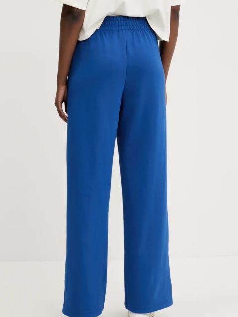 Vans spodnie dresowe damskie kolor niebieski gładkie VN000MAT7WM1